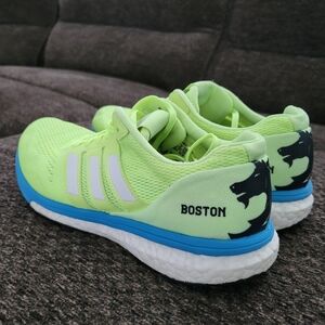 Women’s Adidas Adizero Boston Marathon 7 Shoes, Size 8.5